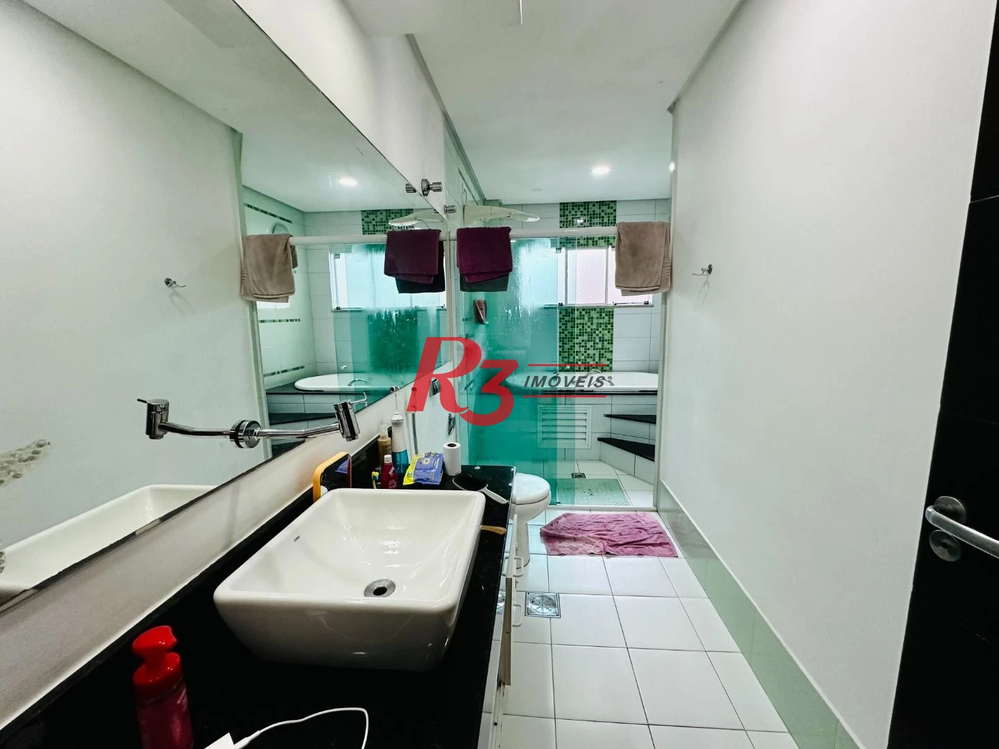 Sobrado com 4 dormitórios para alugar, 236 m² por R$ 18.000,00/mês - Embaré - Santos/SP