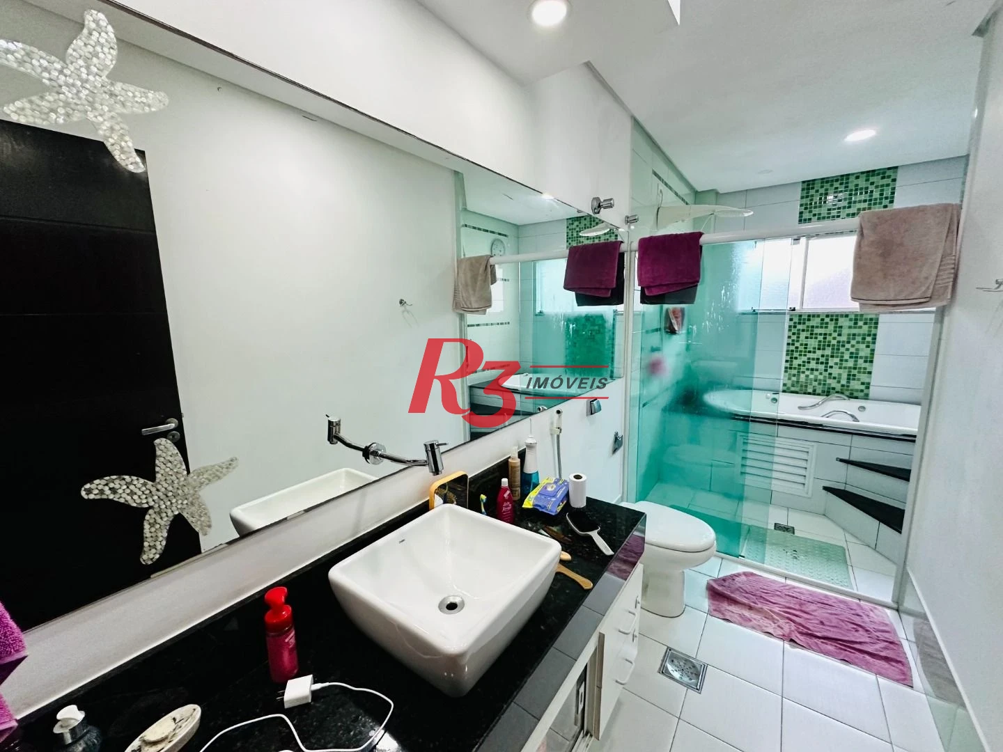 Sobrado com 4 dormitórios para alugar, 236 m² por R$ 18.000,00/mês - Embaré - Santos/SP