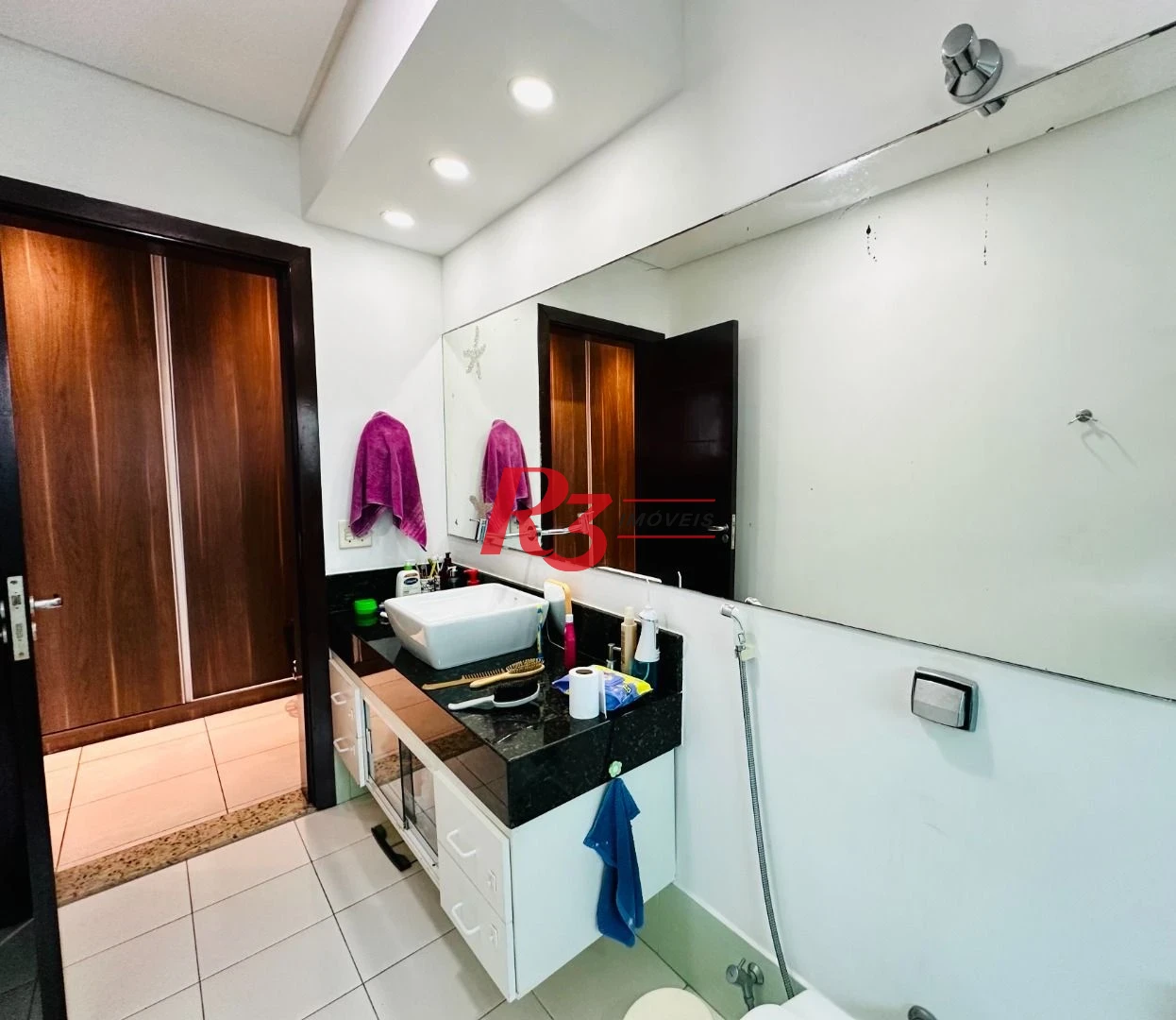 Sobrado com 4 dormitórios para alugar, 236 m² por R$ 18.000,00/mês - Embaré - Santos/SP