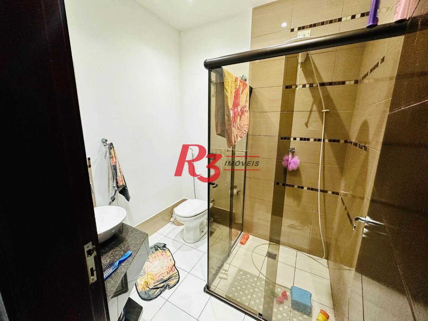 Sobrado com 4 dormitórios para alugar, 236 m² por R$ 18.000,00/mês - Embaré - Santos/SP