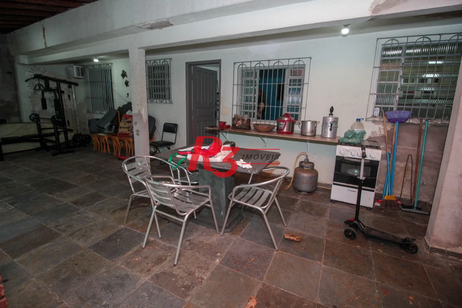Sobrado com 4 dormitórios para alugar, 236 m² por R$ 18.000,00/mês - Embaré - Santos/SP