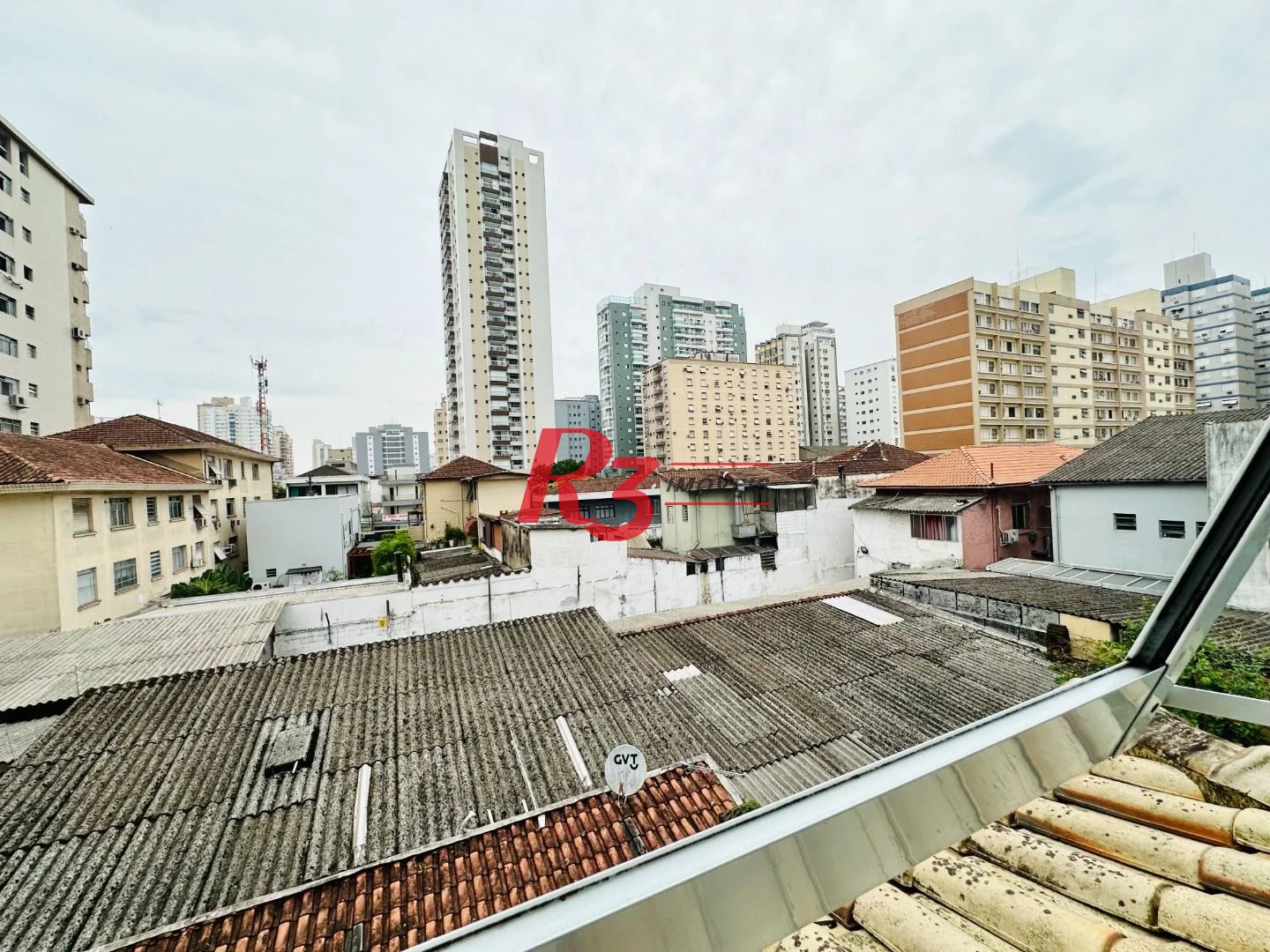 Sobrado com 4 dormitórios para alugar, 236 m² por R$ 18.000,00/mês - Embaré - Santos/SP