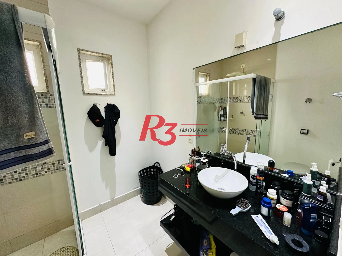 Sobrado com 4 dormitórios para alugar, 236 m² por R$ 18.000,00/mês - Embaré - Santos/SP