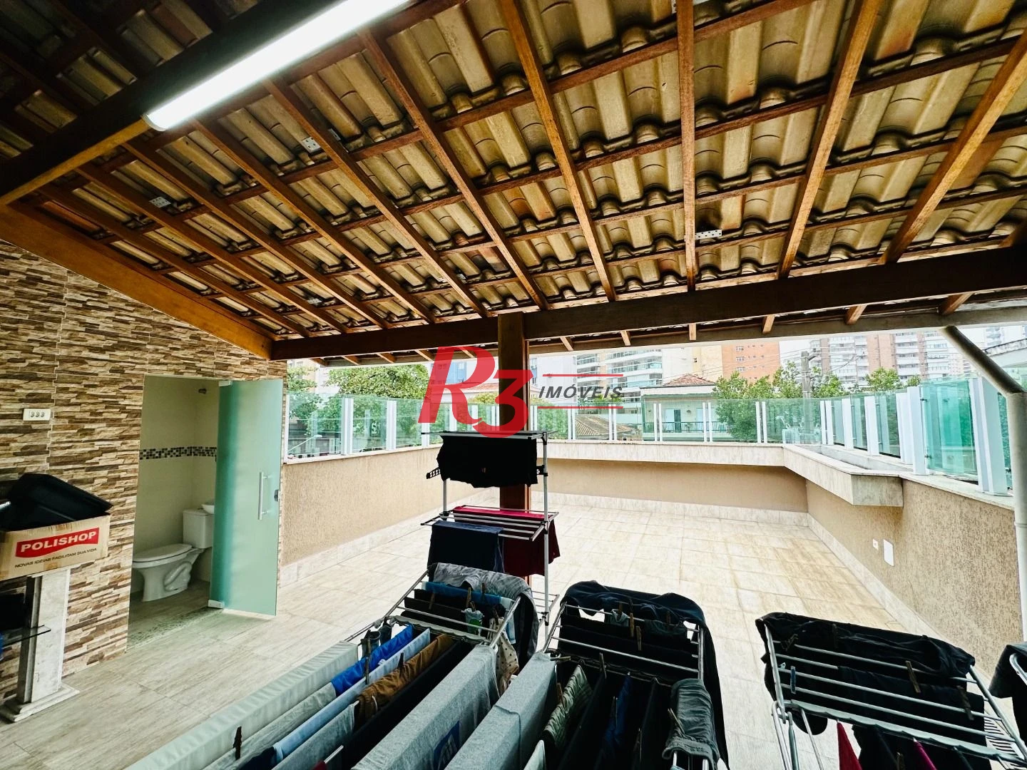 Sobrado com 4 dormitórios para alugar, 236 m² por R$ 18.000,00/mês - Embaré - Santos/SP