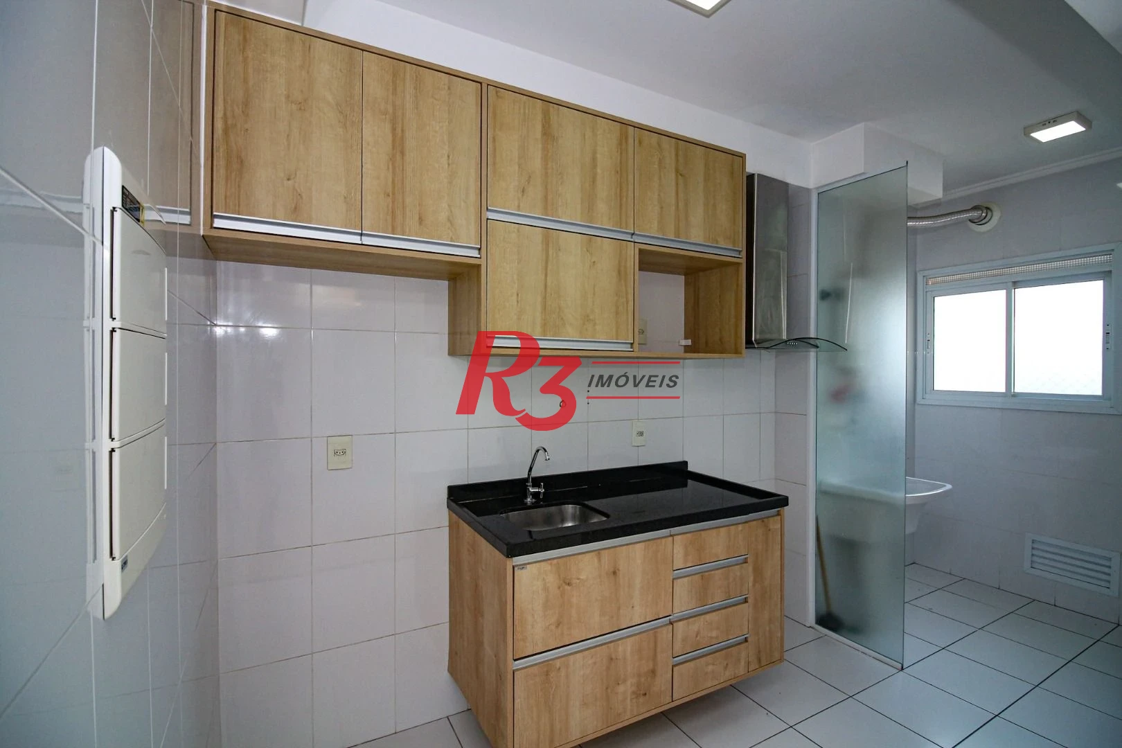 Apartamento com 2 dormitórios à venda, 63 m² por R$ 669.000,00 - Campo Grande - Santos/SP