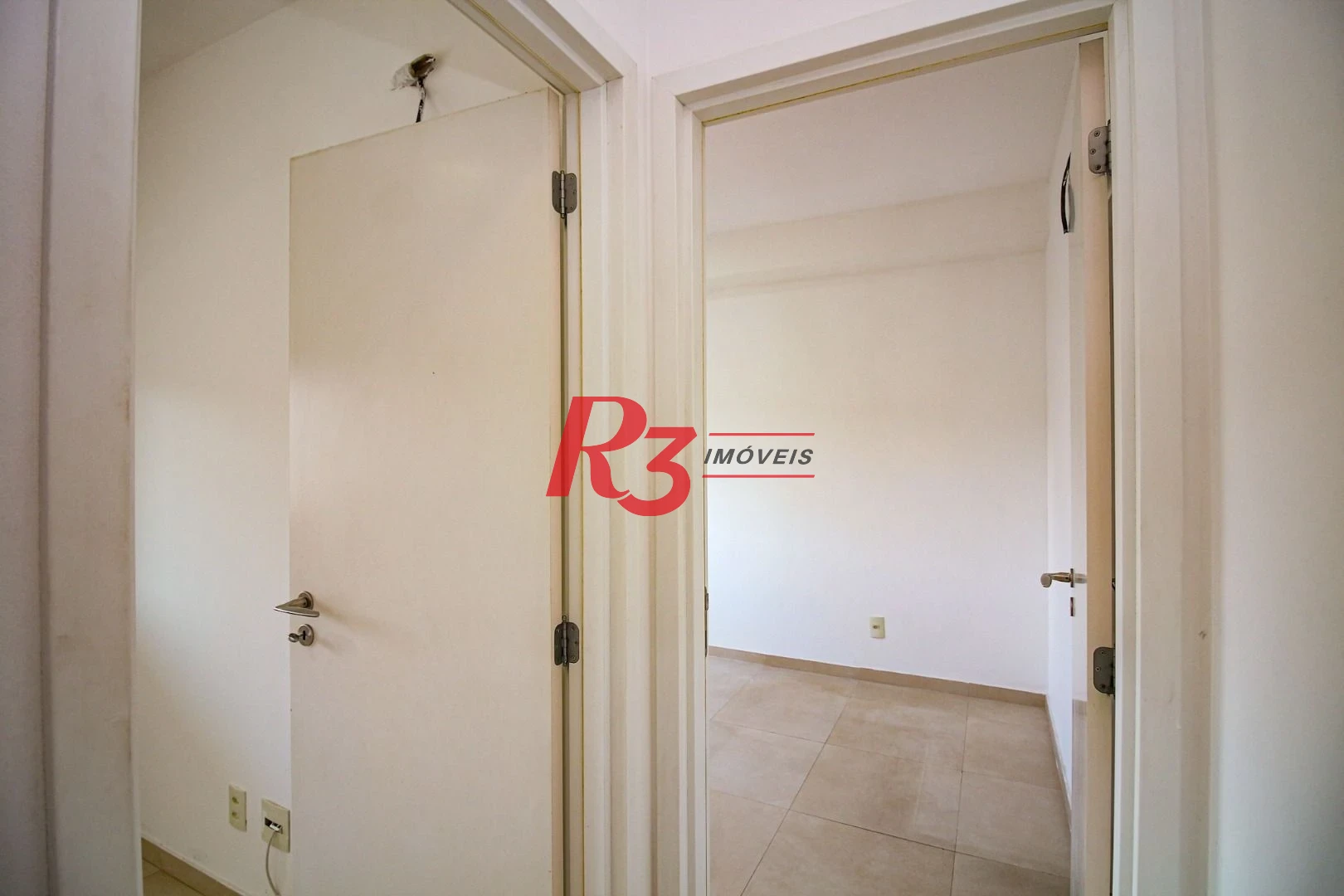 Apartamento com 2 dormitórios à venda, 63 m² por R$ 669.000,00 - Campo Grande - Santos/SP