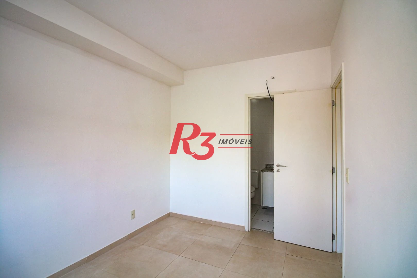 Apartamento com 2 dormitórios à venda, 63 m² por R$ 669.000,00 - Campo Grande - Santos/SP