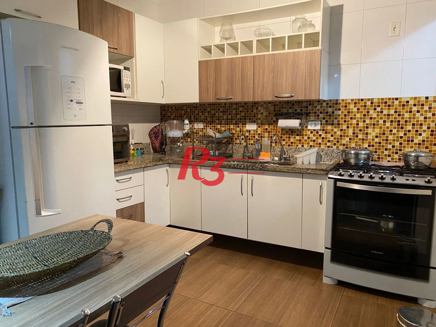 Casa com 3 dormitórios à venda, 84 m² por R$ 390.000 - Vila Melo - São Vicente/SP