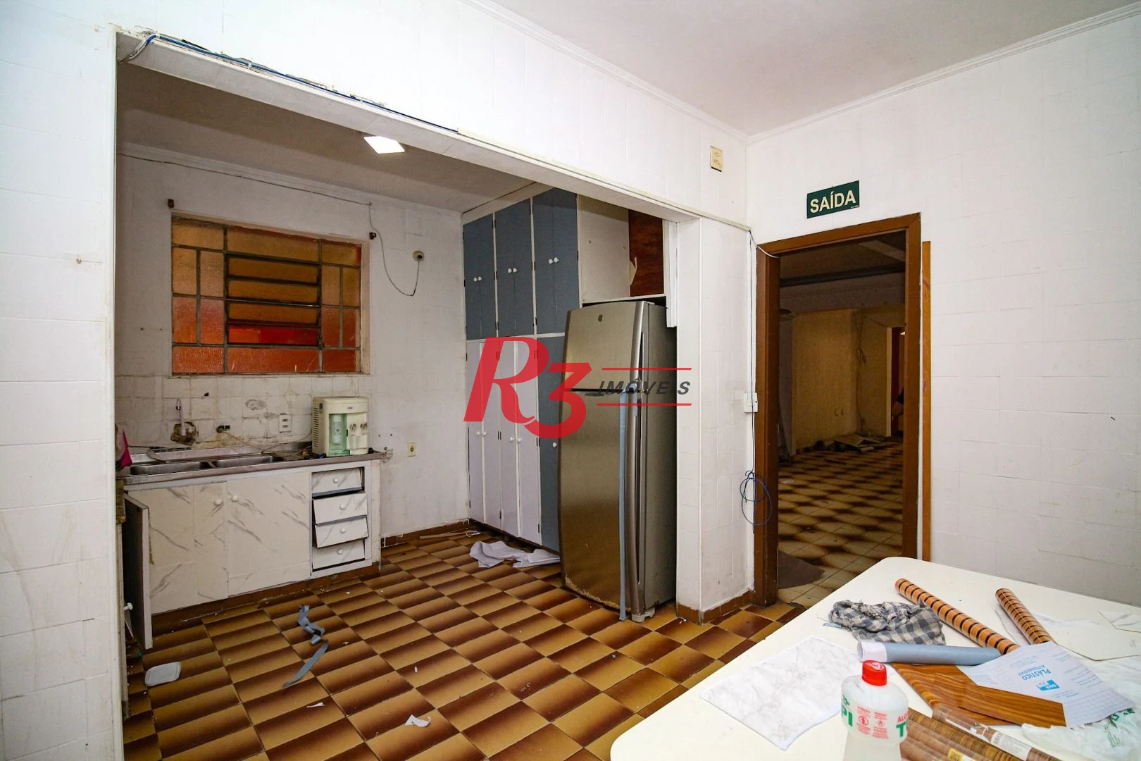 Casa para alugar, 250 m² por R$ 15.890,00/mês - Encruzilhada - Santos/SP