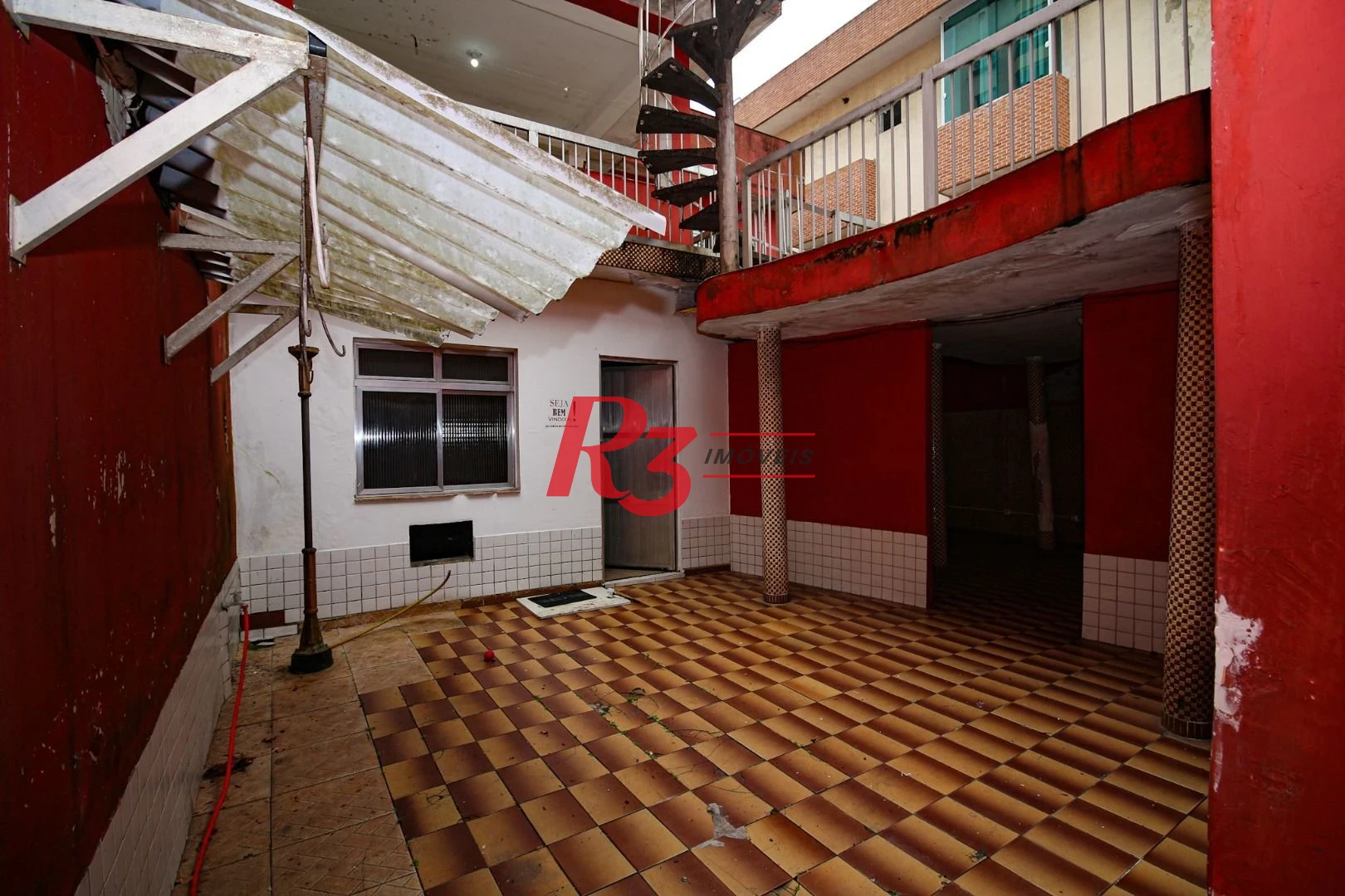 Casa para alugar, 250 m² por R$ 15.890,00/mês - Encruzilhada - Santos/SP