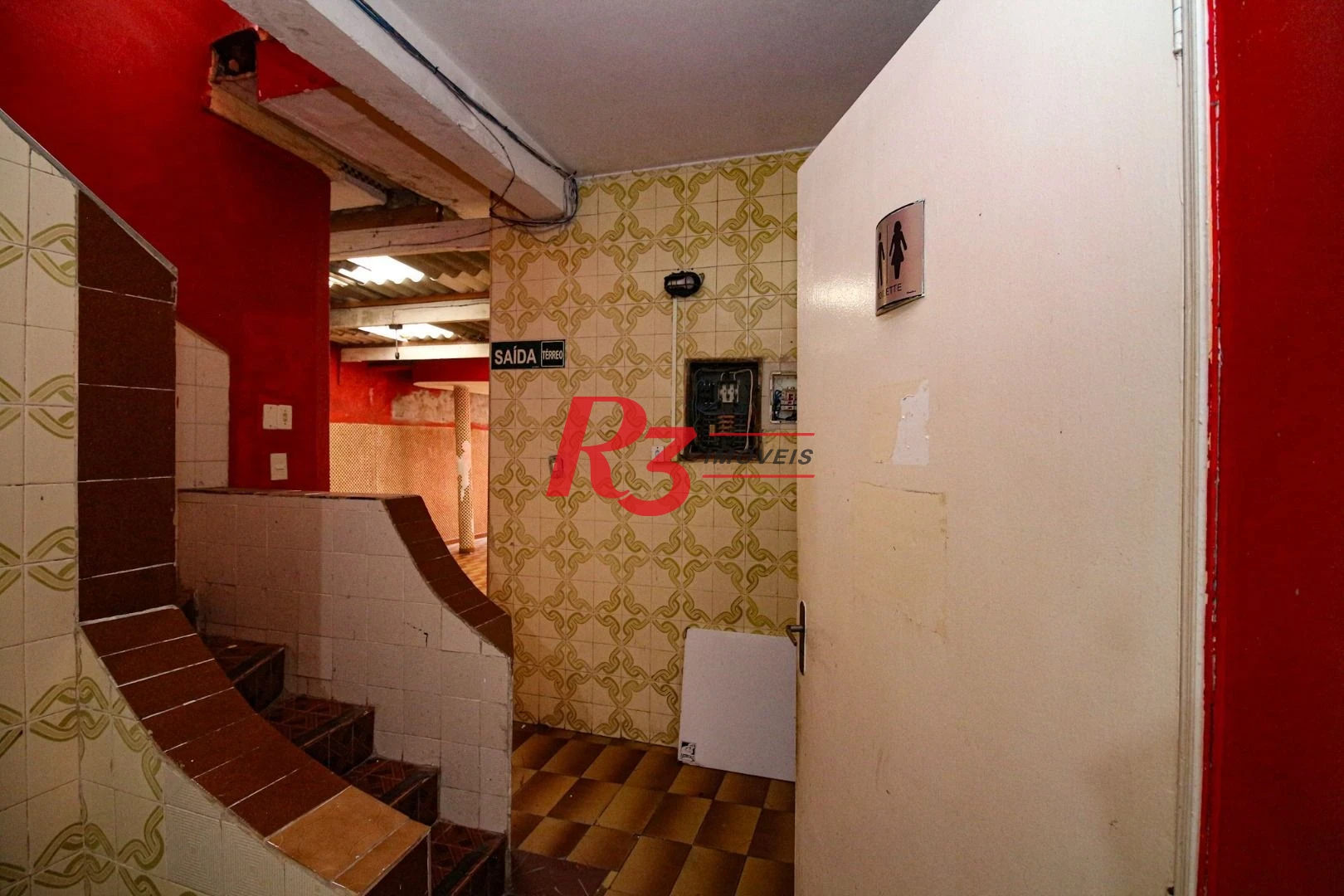Casa para alugar, 250 m² por R$ 15.890,00/mês - Encruzilhada - Santos/SP