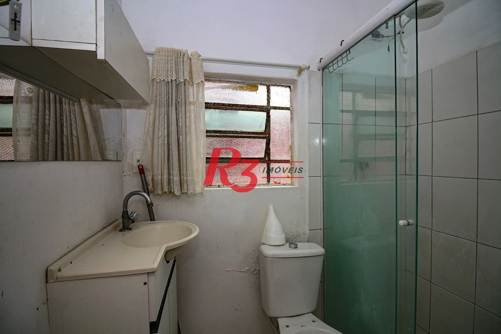 Casa para alugar, 250 m² por R$ 15.890,00/mês - Encruzilhada - Santos/SP