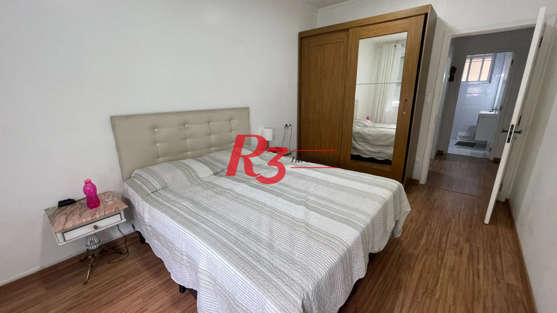 Apartamento com 3 dormitórios à venda, 201 m² por R$ 1.500.000,00 - Pompéia - Santos/SP