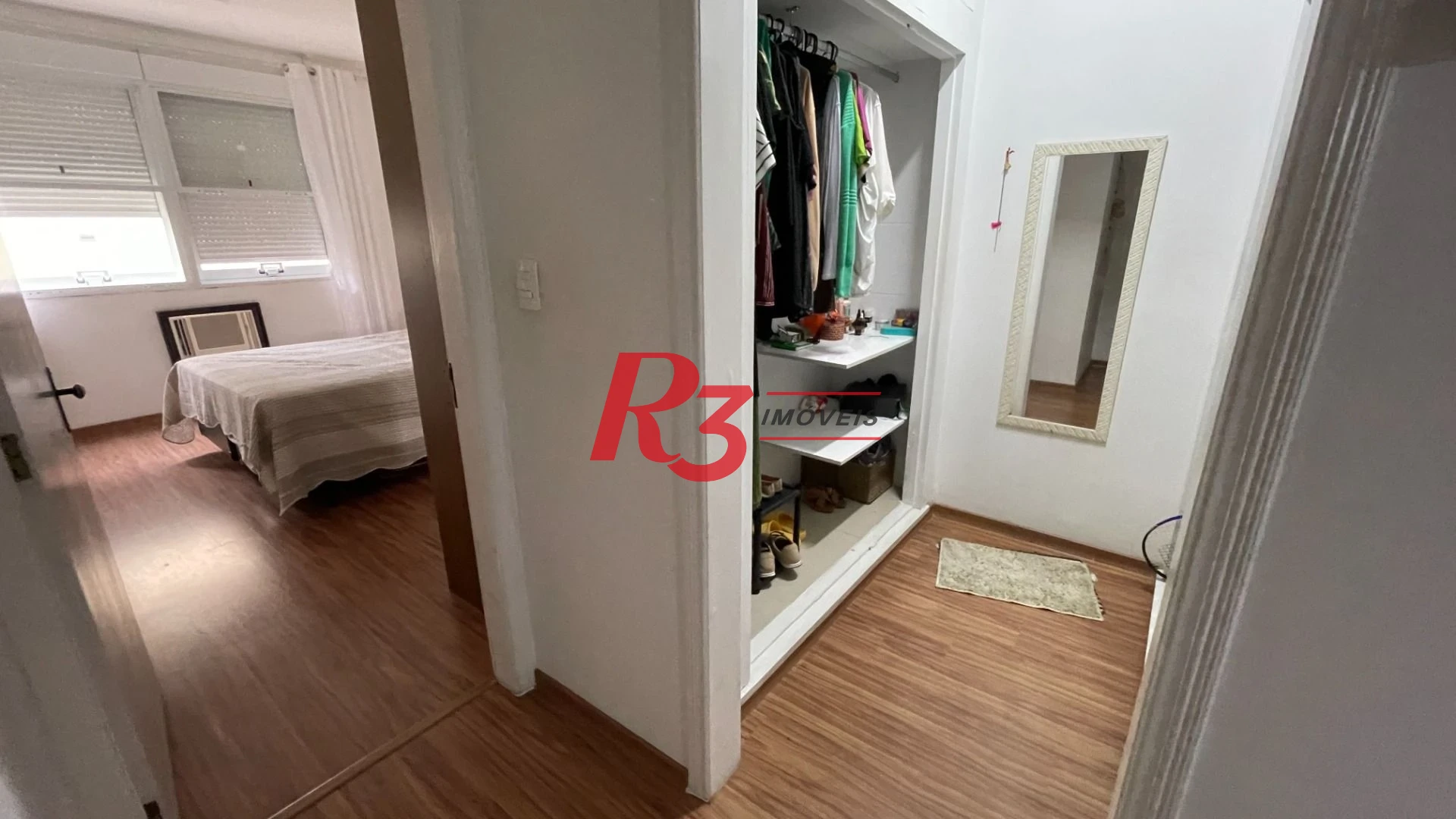 Apartamento com 3 dormitórios à venda, 201 m² por R$ 1.500.000,00 - Pompéia - Santos/SP