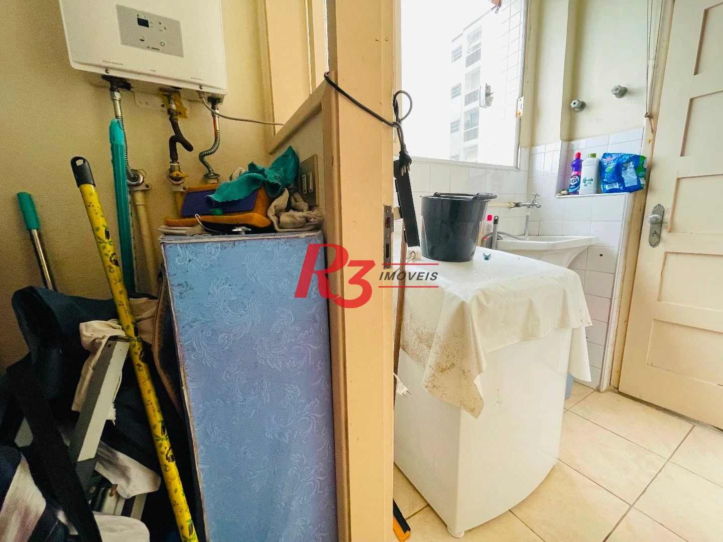 Apartamento com 3 dormitórios à venda, 137 m² por R$ 1.225.000,00 - Gonzaga - Santos/SP