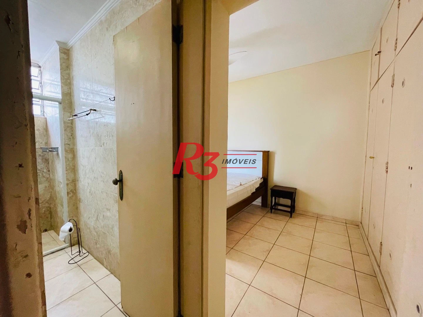Apartamento com 3 dormitórios à venda, 137 m² por R$ 1.225.000,00 - Gonzaga - Santos/SP