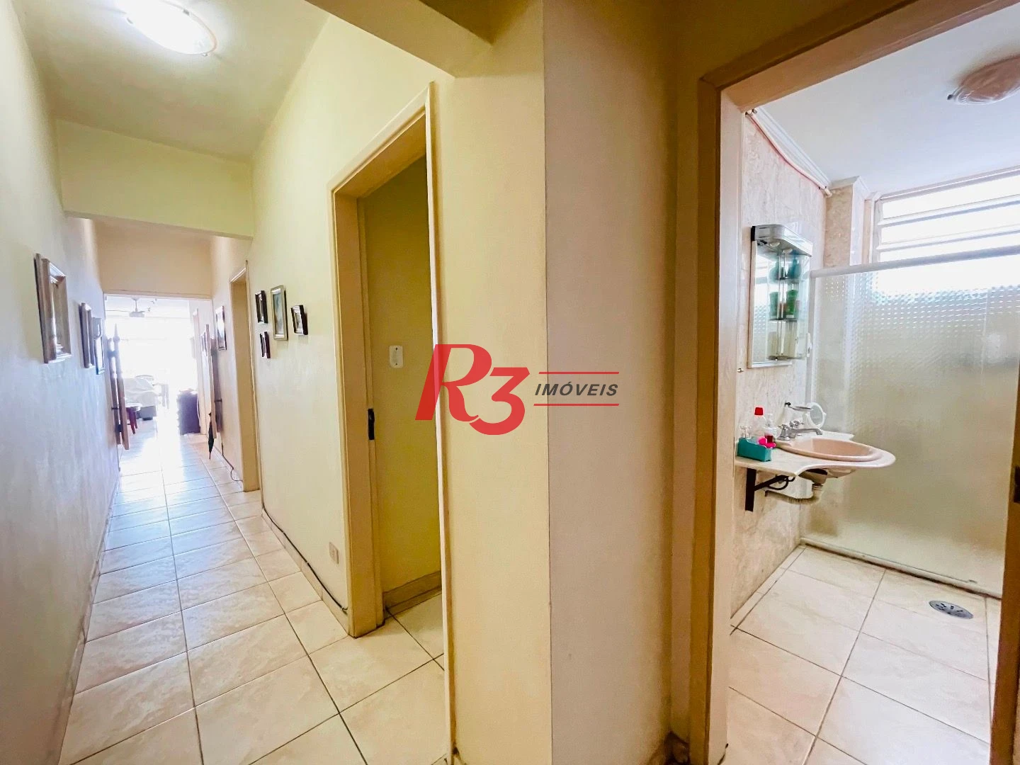 Apartamento com 3 dormitórios à venda, 137 m² por R$ 1.225.000,00 - Gonzaga - Santos/SP