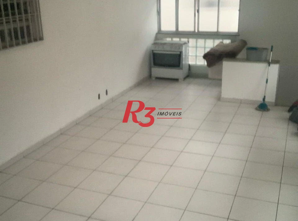 Casa com piscina e 3 suítes à venda, 315 m² por R$ 2.200.000 - Vila Belmiro - Santos/SP