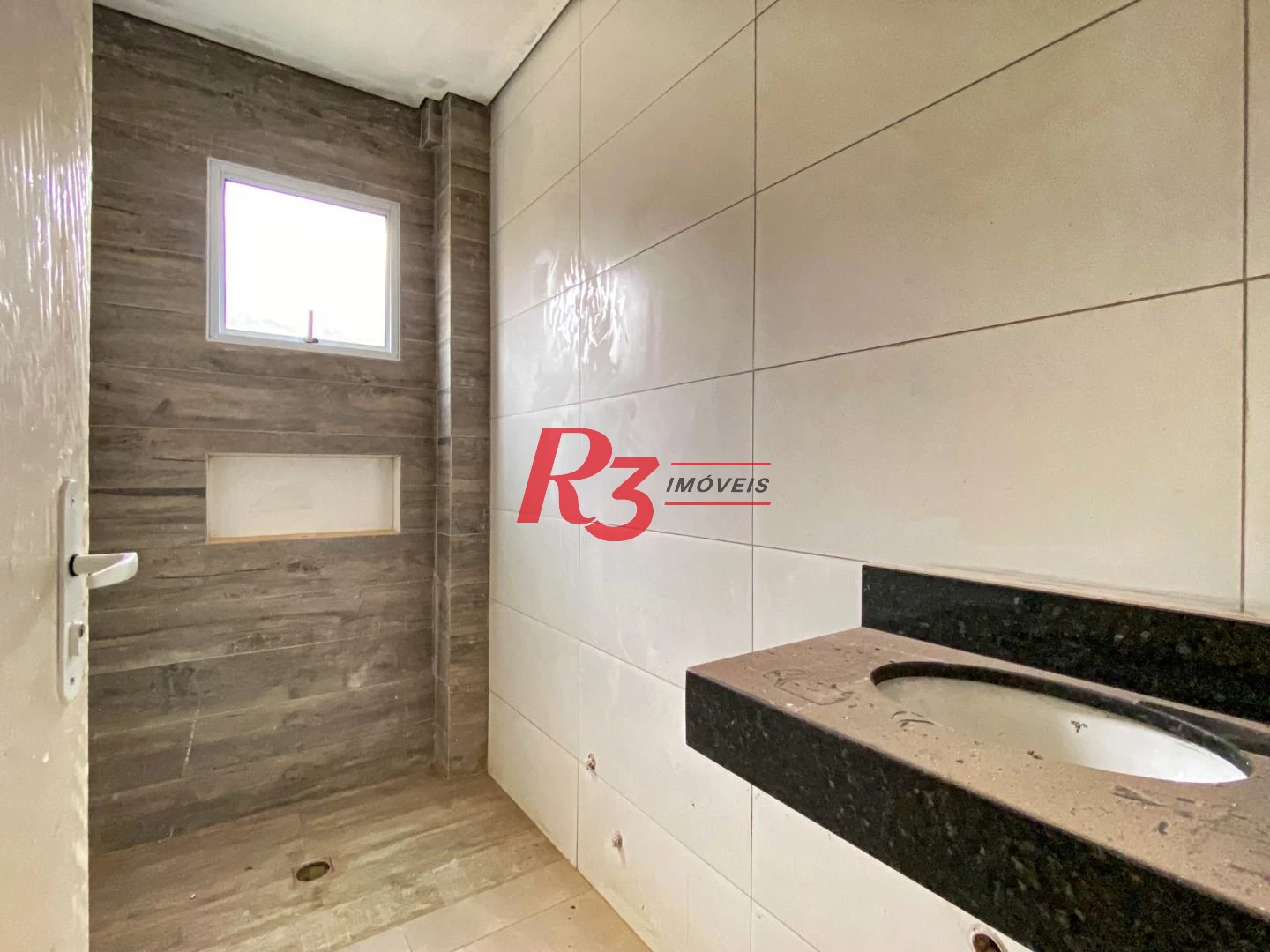 Village à venda, 46 m² por R$ 328.000,00 - Parque da Montanha - Santos/SP