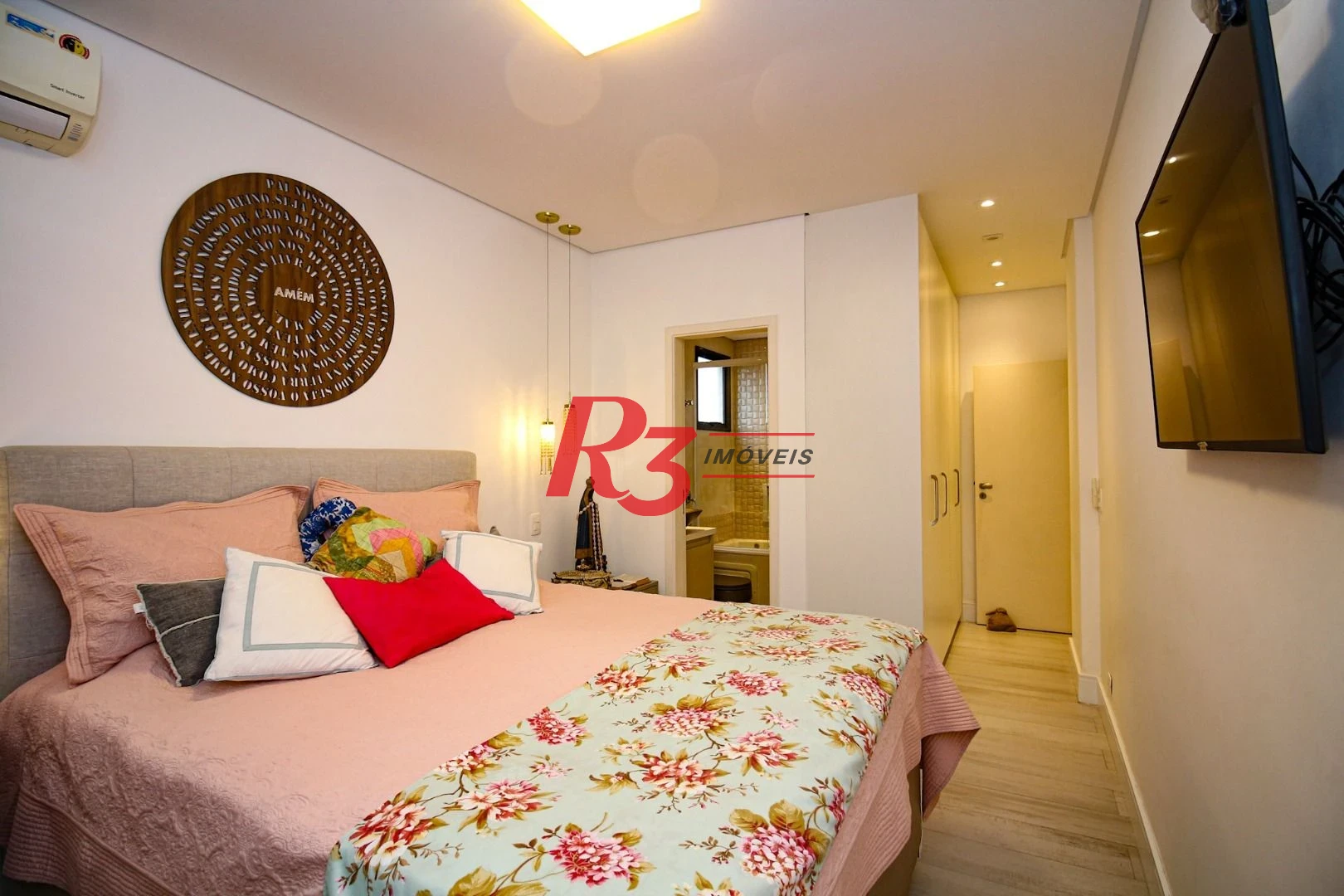 Apartamento Impecável, 3 dormitórios com suite e Lazer, 124 m² por R$ 1.300.000 - Embaré - Santos/SP