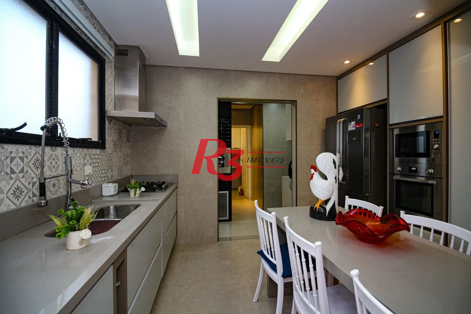 Apartamento Impecável, 3 dormitórios com suite e Lazer, 124 m² por R$ 1.300.000 - Embaré - Santos/SP