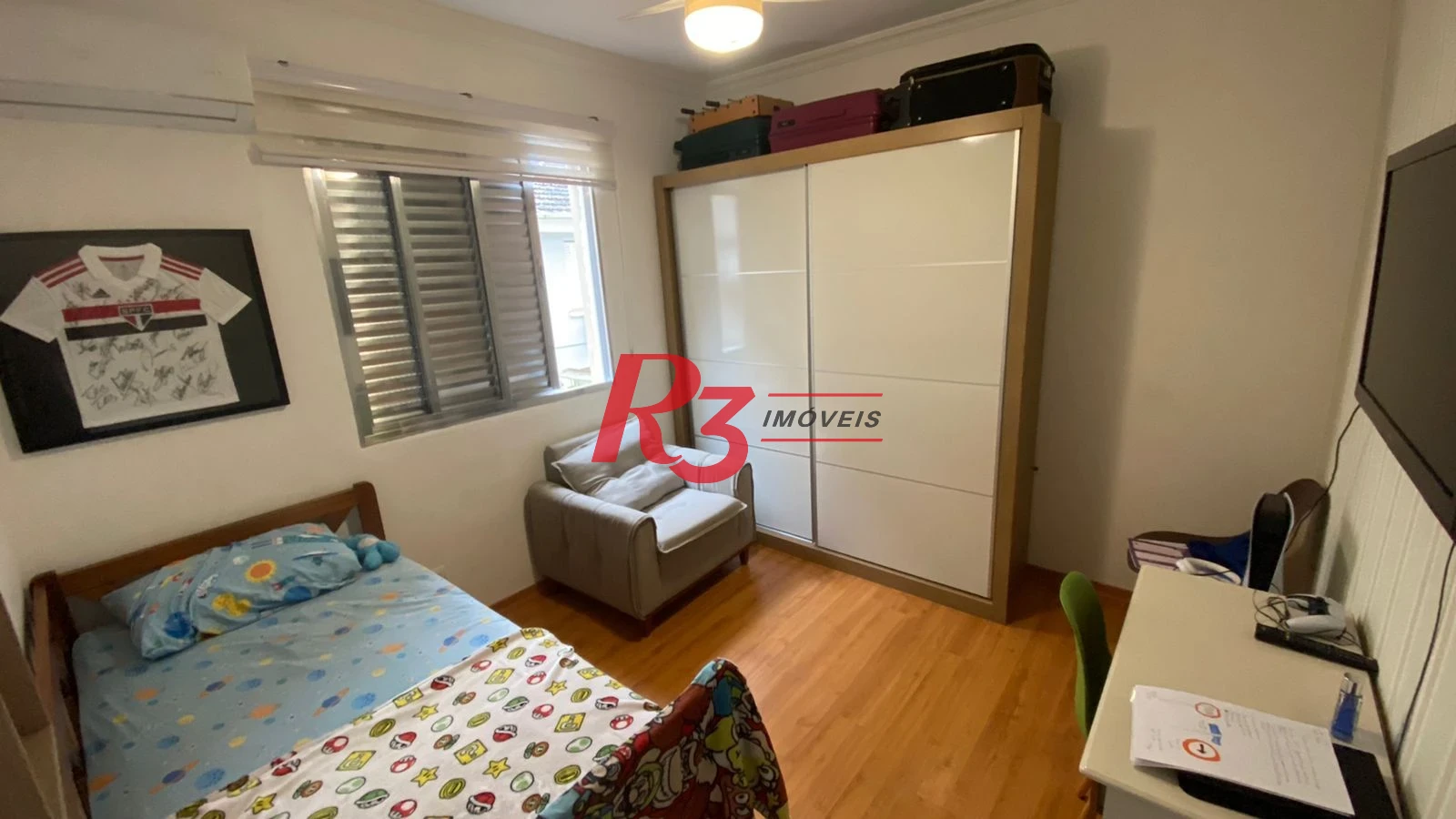 Apartamento com 2 dormitórios à venda, 64 m² por R$ 405.000,00 - Marapé - Santos/SP