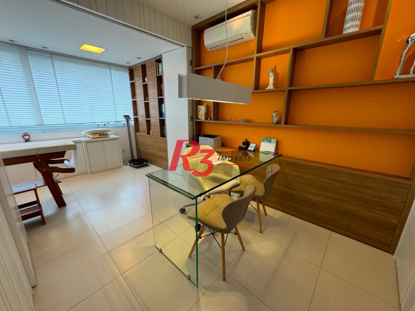 Sala, 44 m² - venda por R$ 550.000,00 ou aluguel por R$ 5.000,00/mês - Boqueirão - Santos/SP