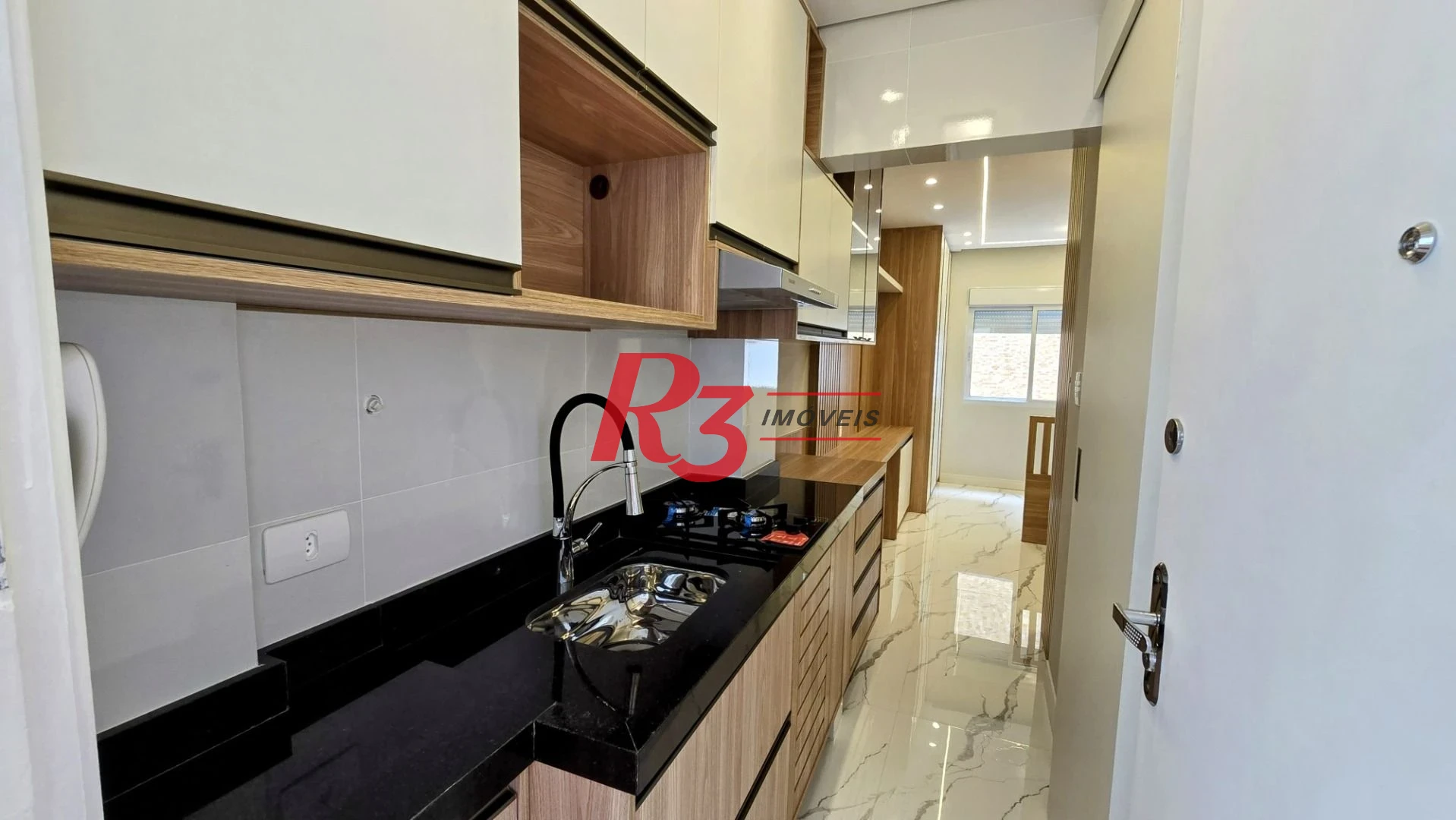 Kitnet à venda, 22 m² por R$ 335.000,00 - Aparecida - Santos/SP