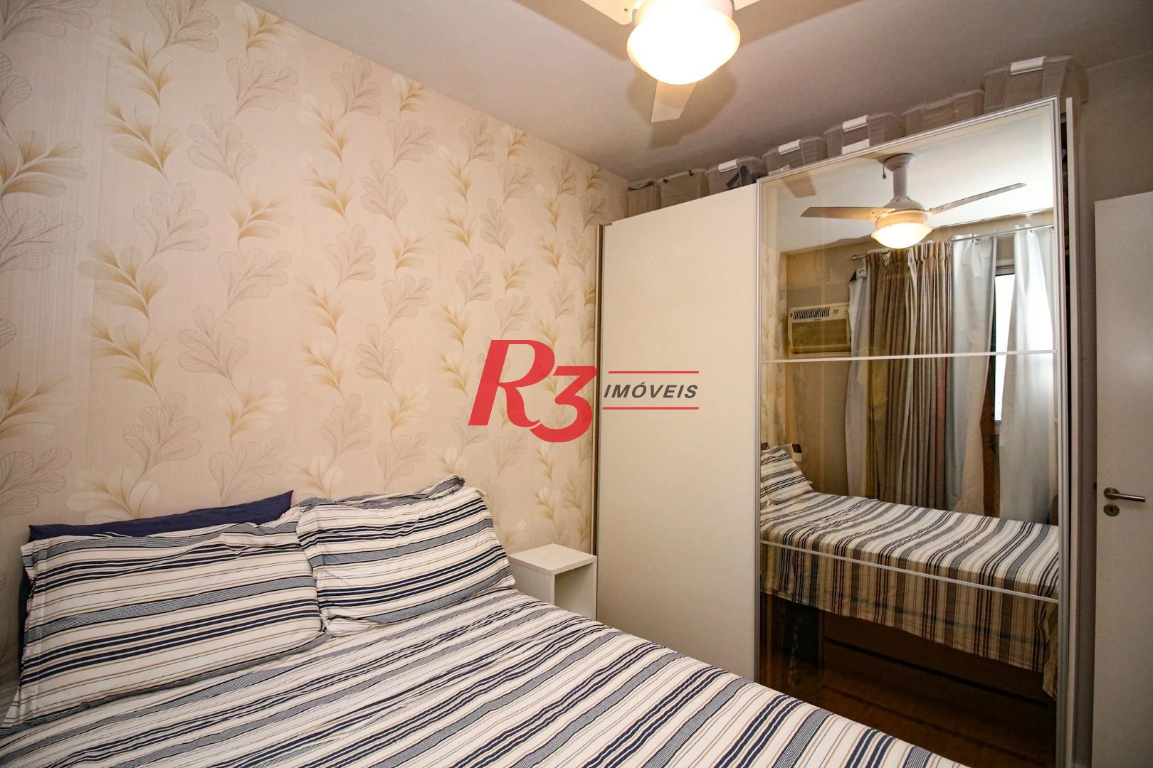 Apartamento à venda, 43 m² por R$ 280.000,00 - Castelo - Santos/SP