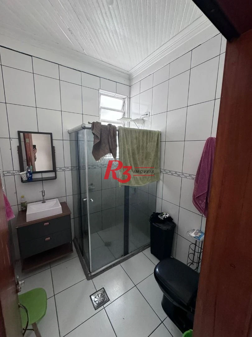 Casa com 2 dormitórios à venda, 60 m² por R$ 400.000,00 - Macuco - Santos/SP