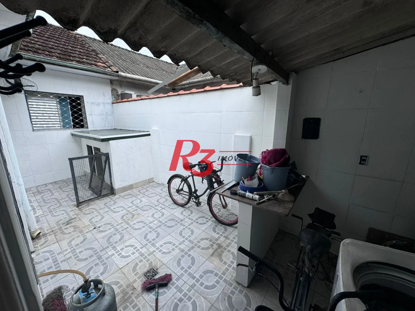 Casa com 2 dormitórios à venda, 60 m² por R$ 400.000,00 - Macuco - Santos/SP