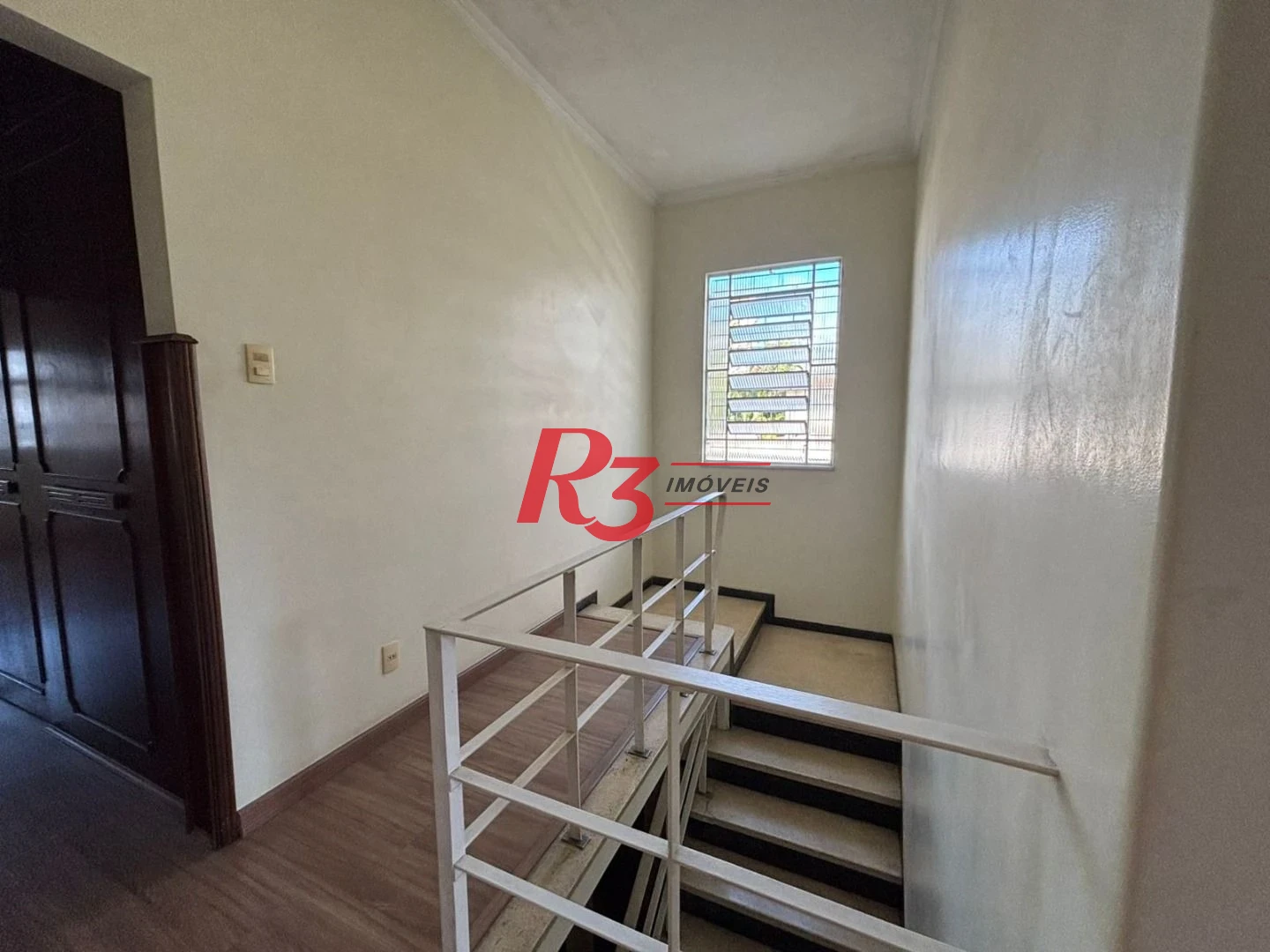 Casa para alugar, 188 m² por R$ 16.000,00/mês - Gonzaga - Santos/SP