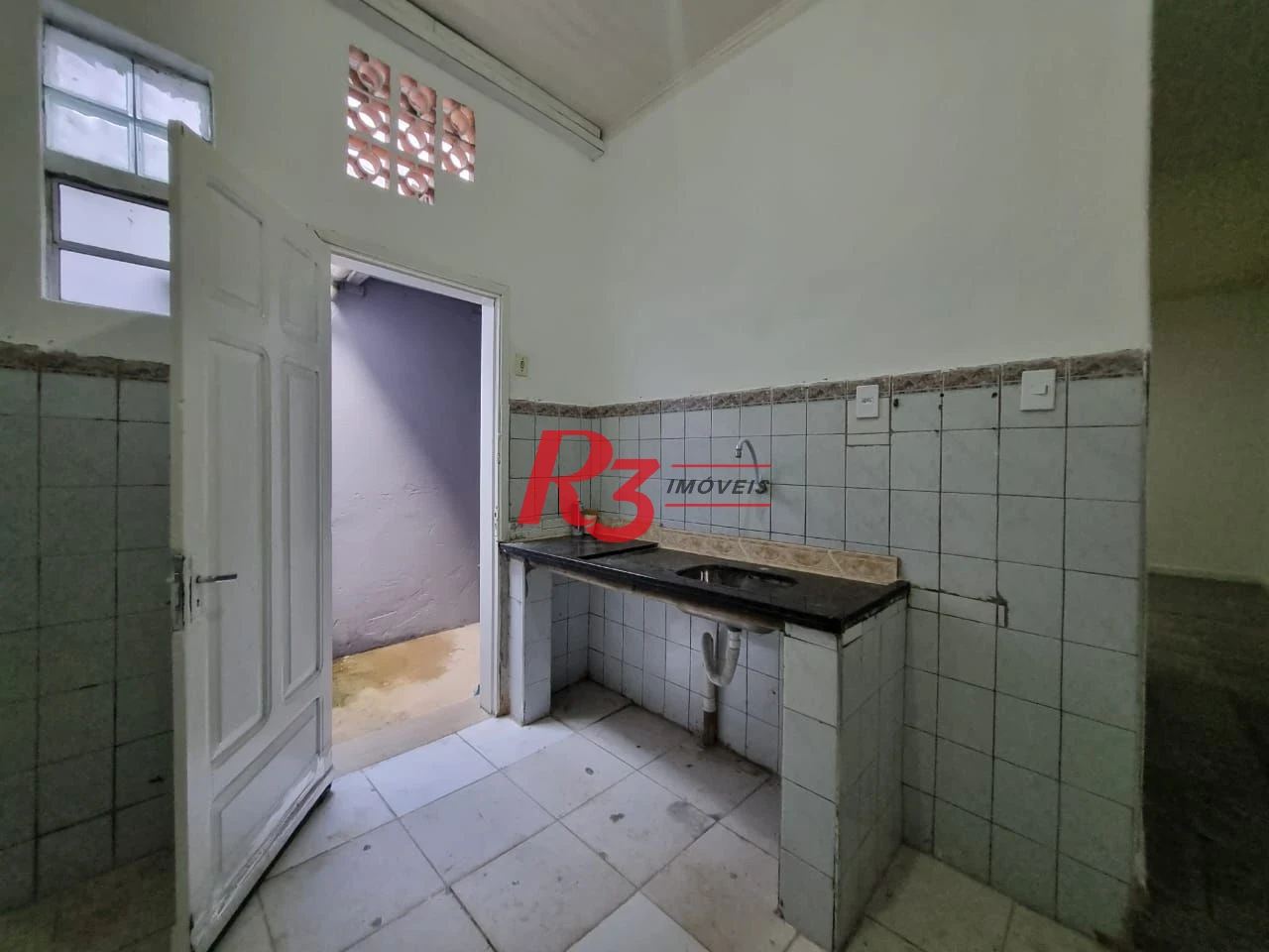Casa para alugar, 80 m² por R$ 2.500,01/mês - Vila Matias - Santos/SP