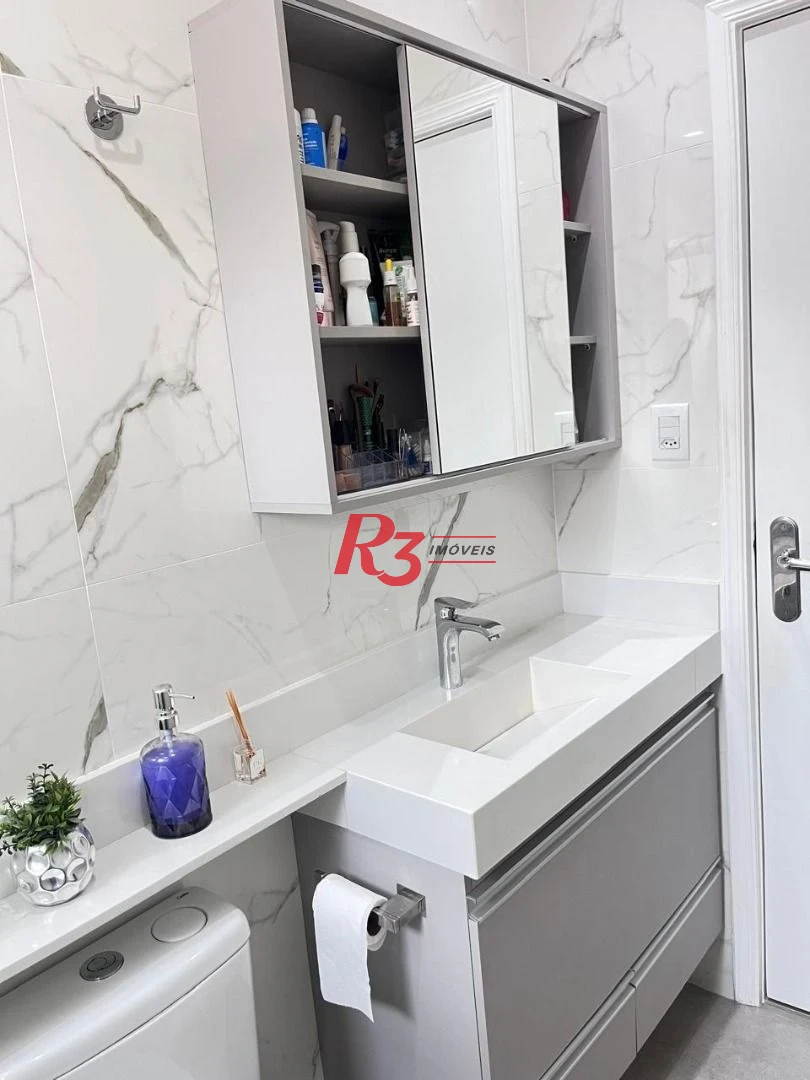 Apartamento mobiliado - 2 suítes - aquecimento a gás - lavabo - varanda - 1 vaga