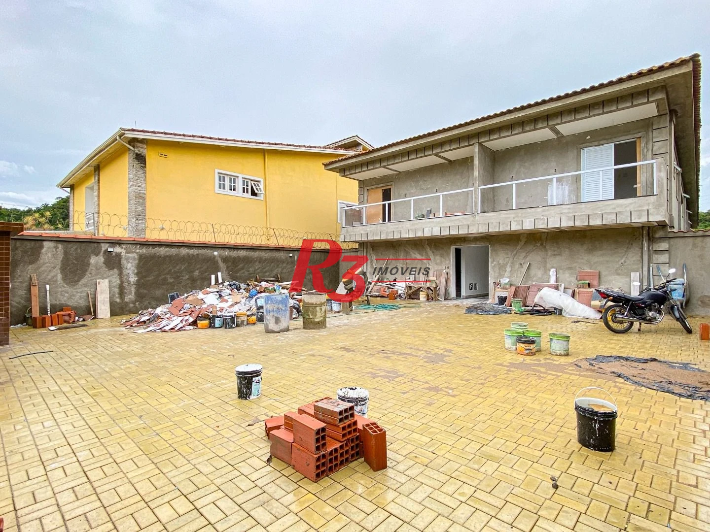 Village com 2 dormitórios à venda, 80 m² - Parque da Montanha - Santos/SP