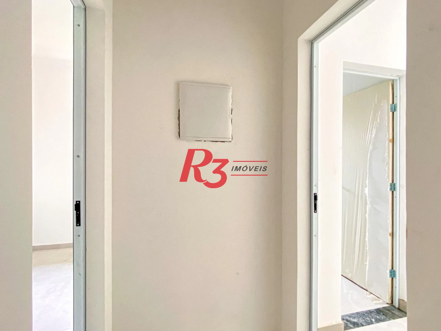 Village com 2 dormitórios à venda, 76 m² - Parque da Montanha