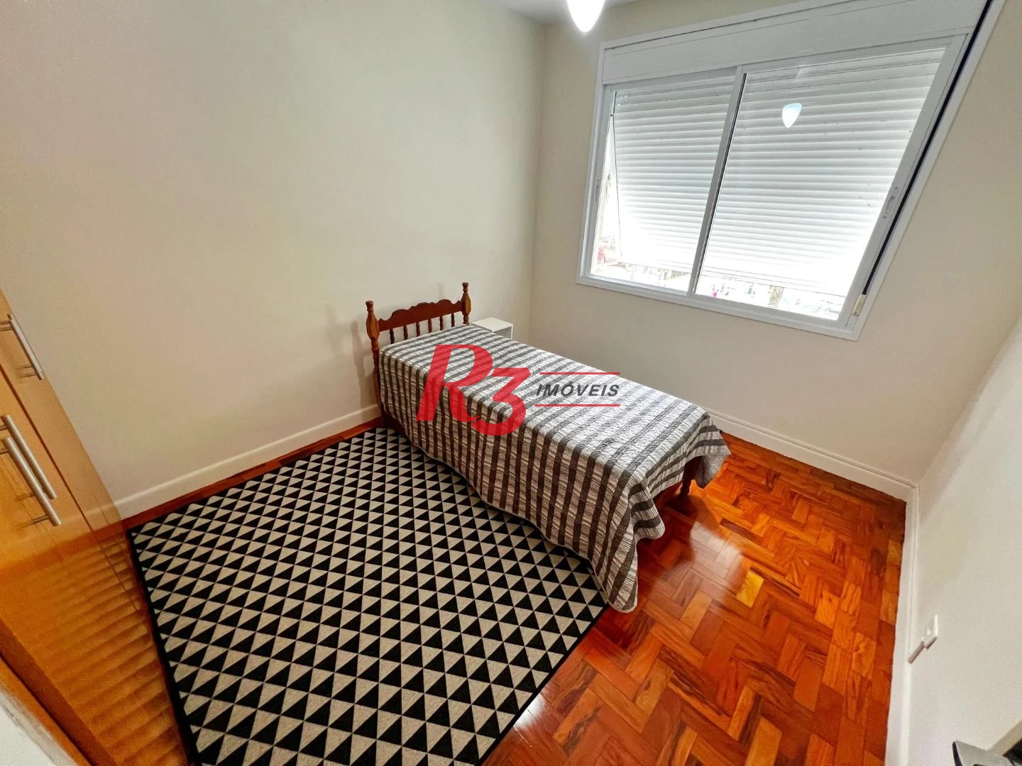 Apartamento com 3 dormitórios à venda, 90 m² por R$ 620.000,00 - Gonzaga - Santos/SP