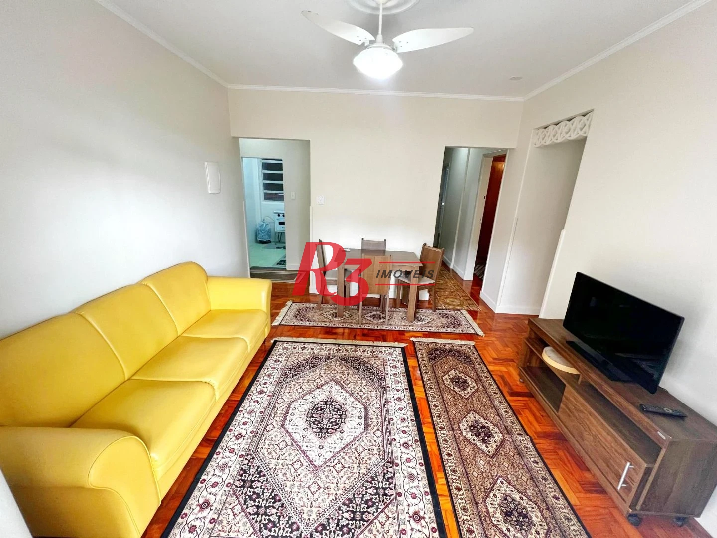 Apartamento com 3 dormitórios à venda, 90 m² por R$ 620.000,00 - Gonzaga - Santos/SP