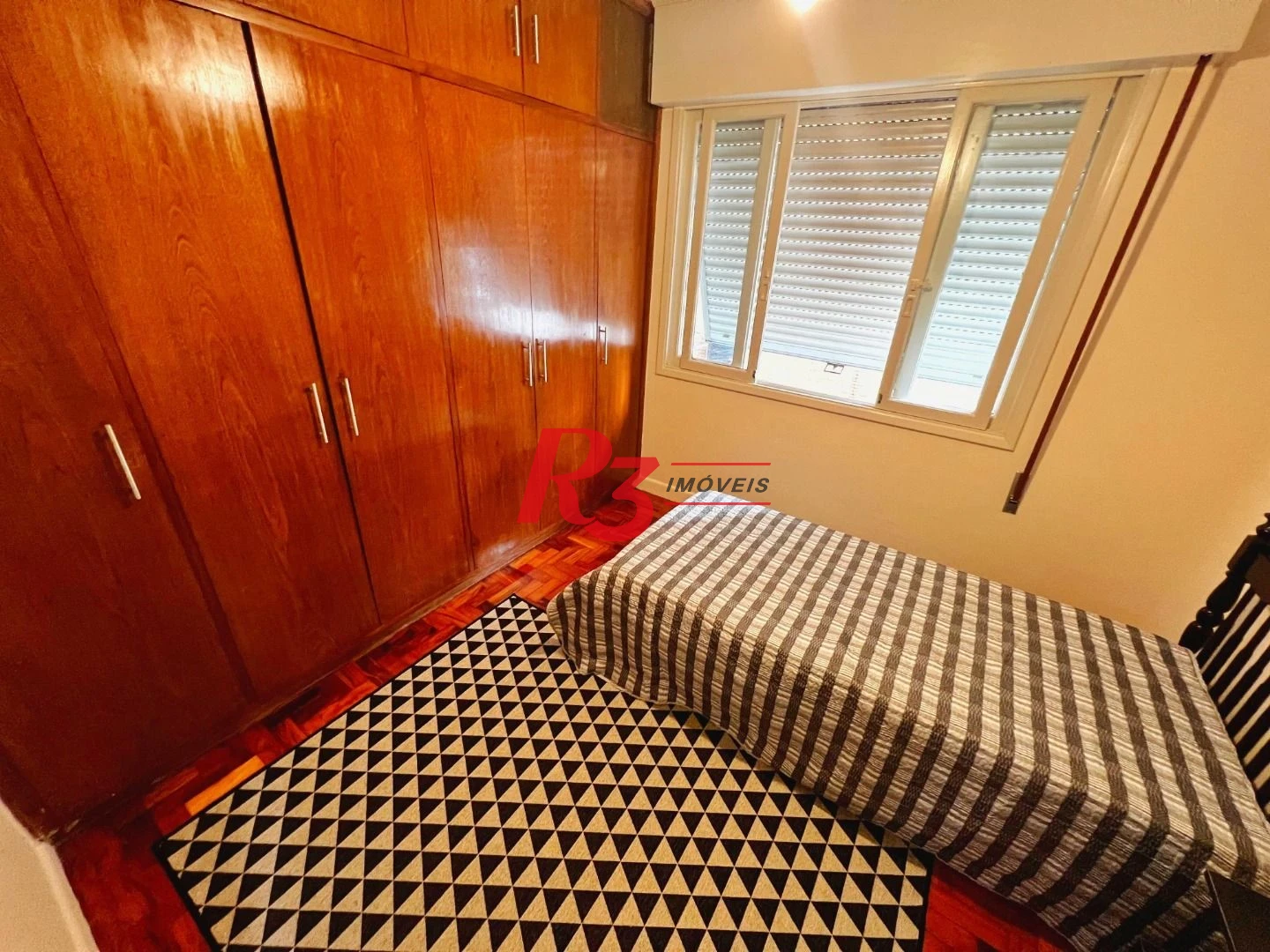 Apartamento com 3 dormitórios à venda, 90 m² por R$ 620.000,00 - Gonzaga - Santos/SP