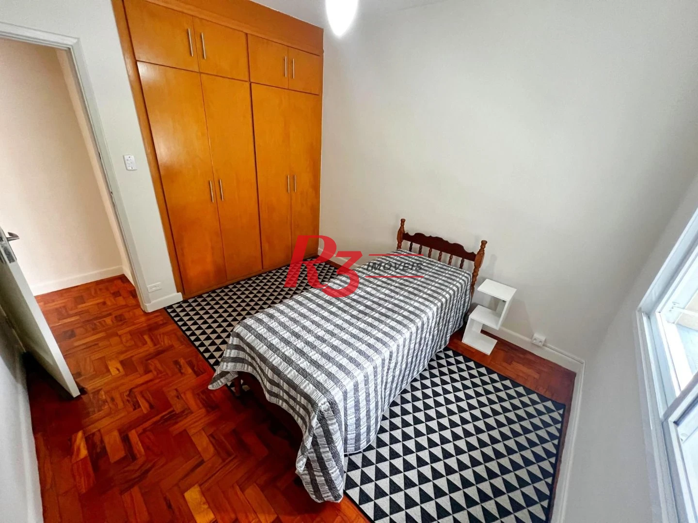 Apartamento com 3 dormitórios à venda, 90 m² por R$ 620.000,00 - Gonzaga - Santos/SP