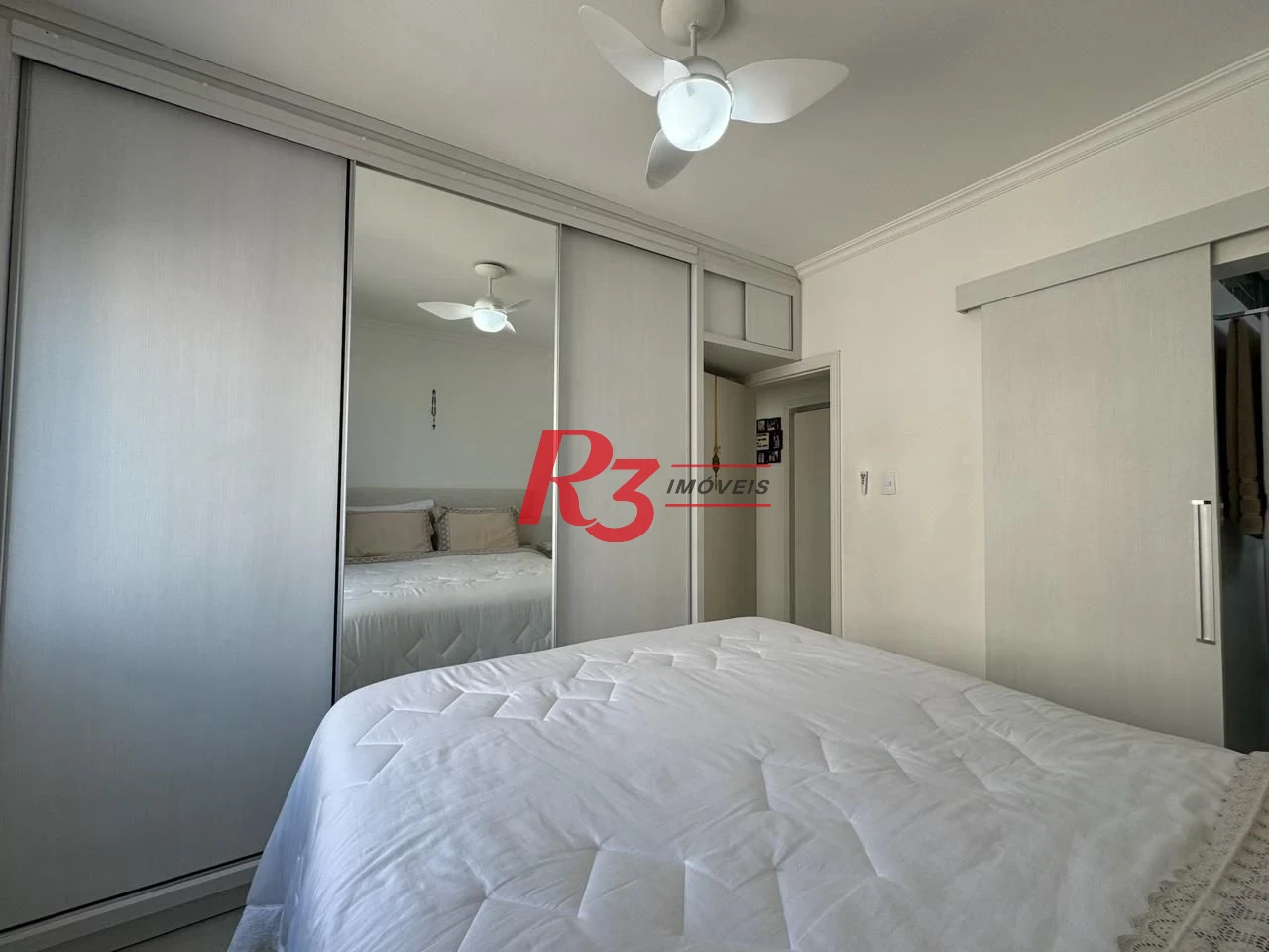 Apartamento com 3 dormitórios à venda, 124 m² por R$ 2.226.000,00 - Boqueirão - Santos/SP