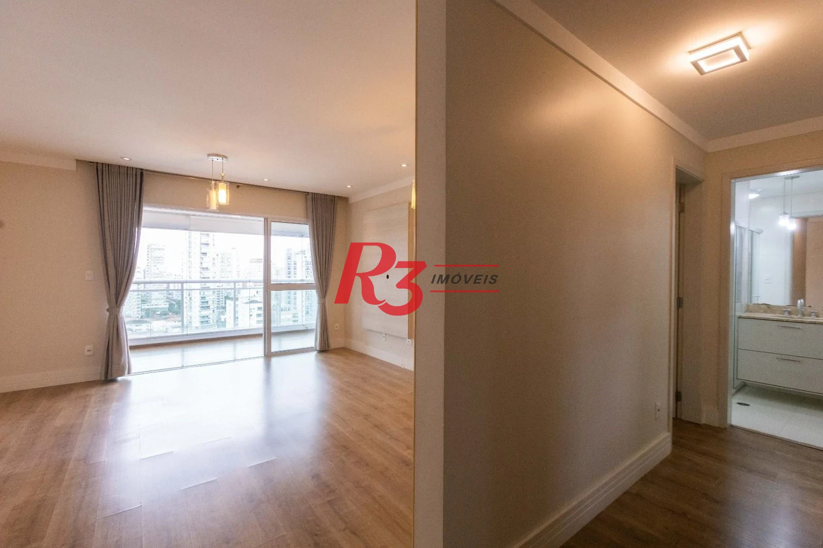 Apartamento com 3 dormitórios à venda, 109 m² por R$ 1.450.000,00 - Gonzaga - Santos/SP