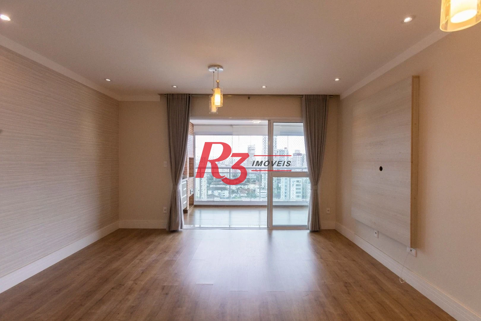 Apartamento com 3 dormitórios à venda, 109 m² por R$ 1.450.000,00 - Gonzaga - Santos/SP