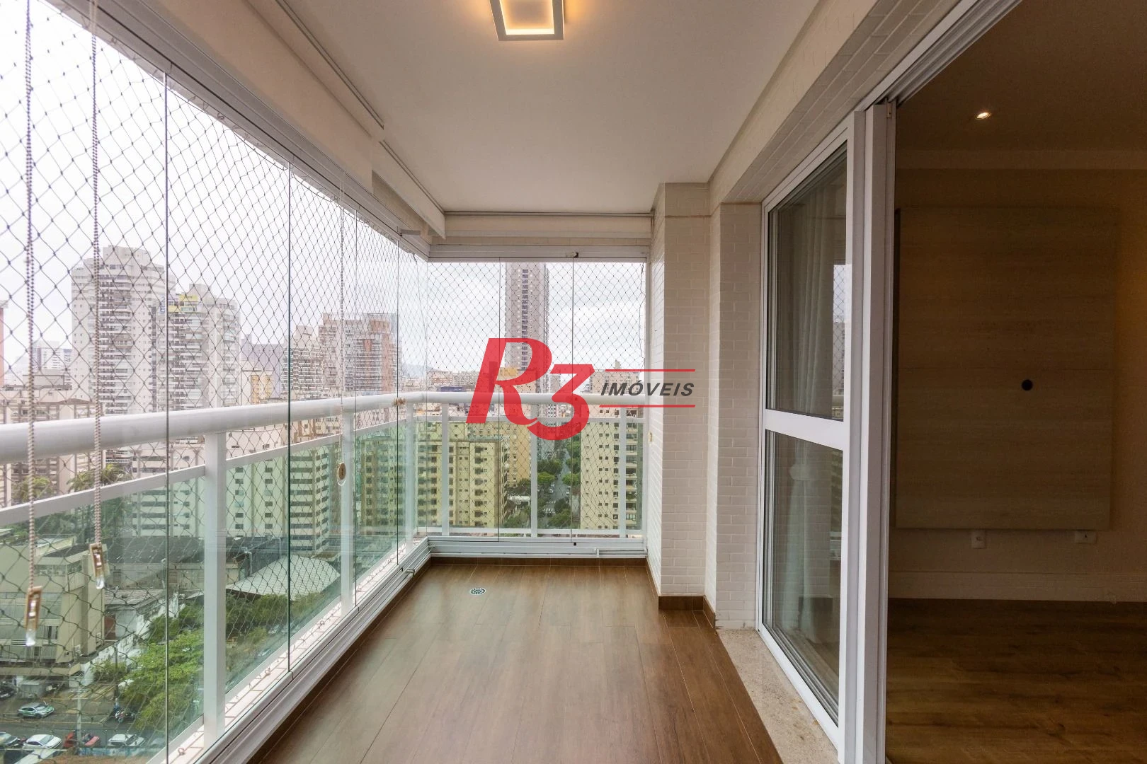 Apartamento com 3 dormitórios à venda, 109 m² por R$ 1.450.000,00 - Gonzaga - Santos/SP