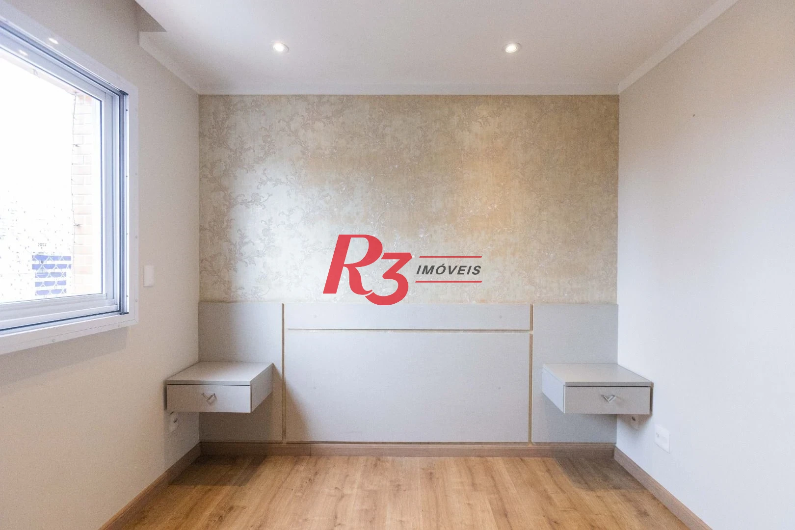 Apartamento com 3 dormitórios à venda, 109 m² por R$ 1.450.000,00 - Gonzaga - Santos/SP