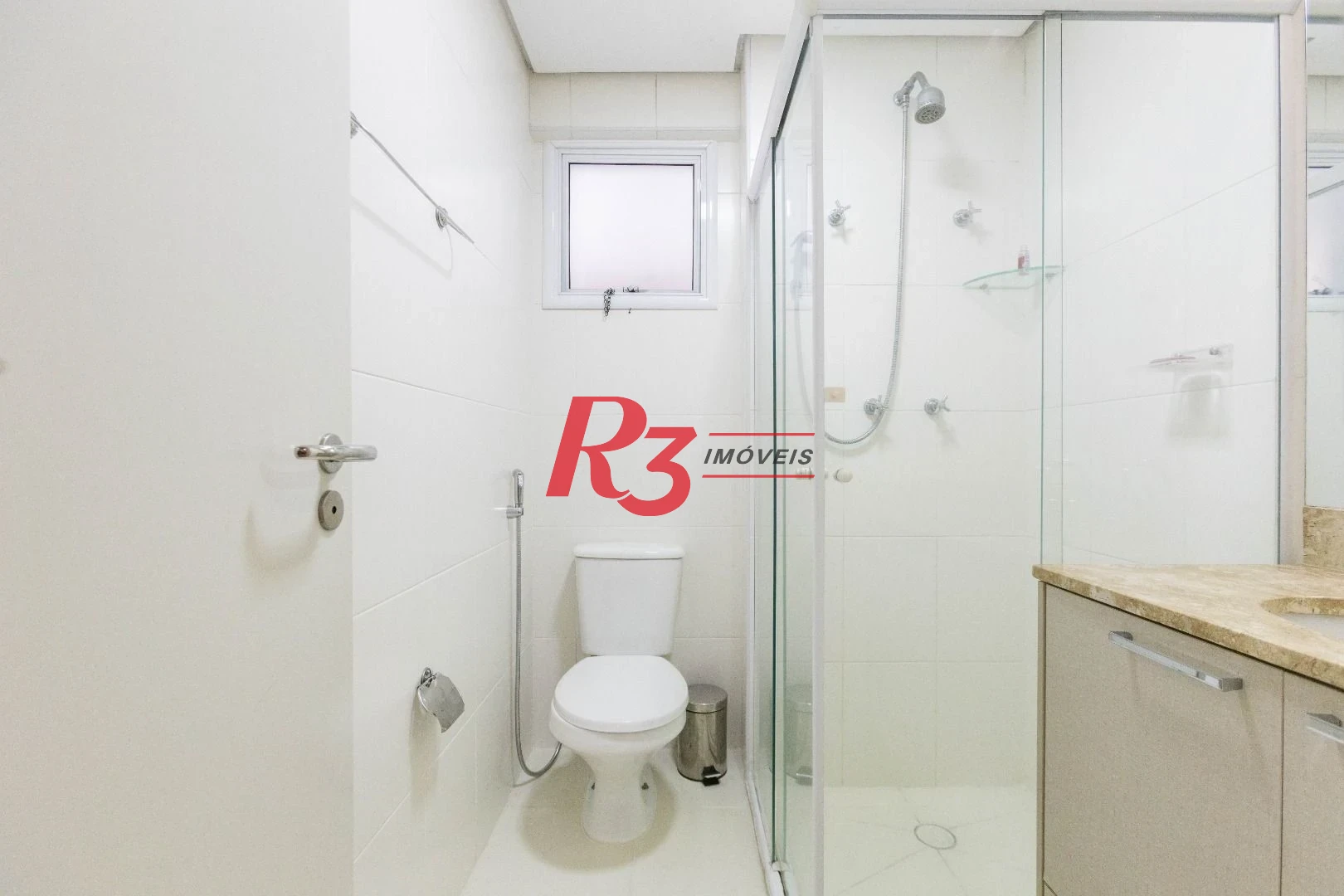 Apartamento com 3 dormitórios à venda, 109 m² por R$ 1.450.000,00 - Gonzaga - Santos/SP