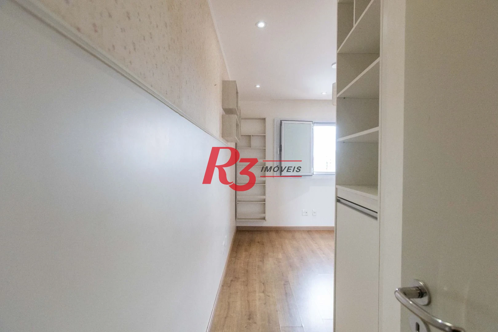 Apartamento com 3 dormitórios à venda, 109 m² por R$ 1.450.000,00 - Gonzaga - Santos/SP