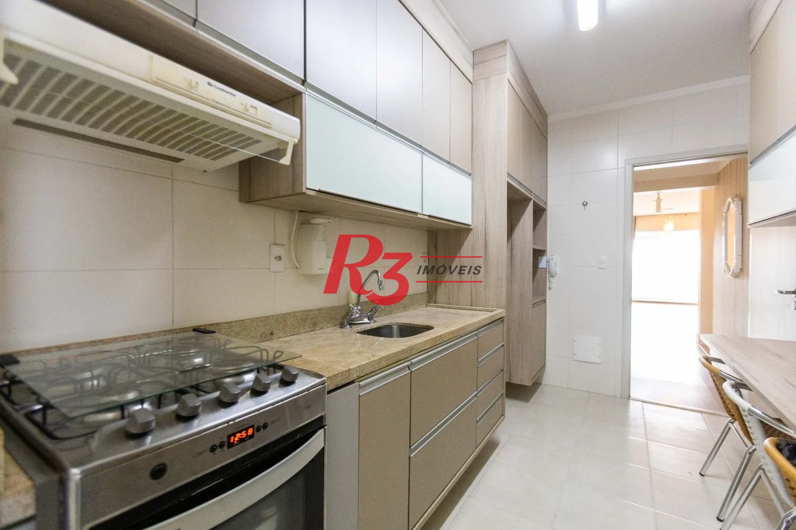 Apartamento com 3 dormitórios à venda, 109 m² por R$ 1.450.000,00 - Gonzaga - Santos/SP