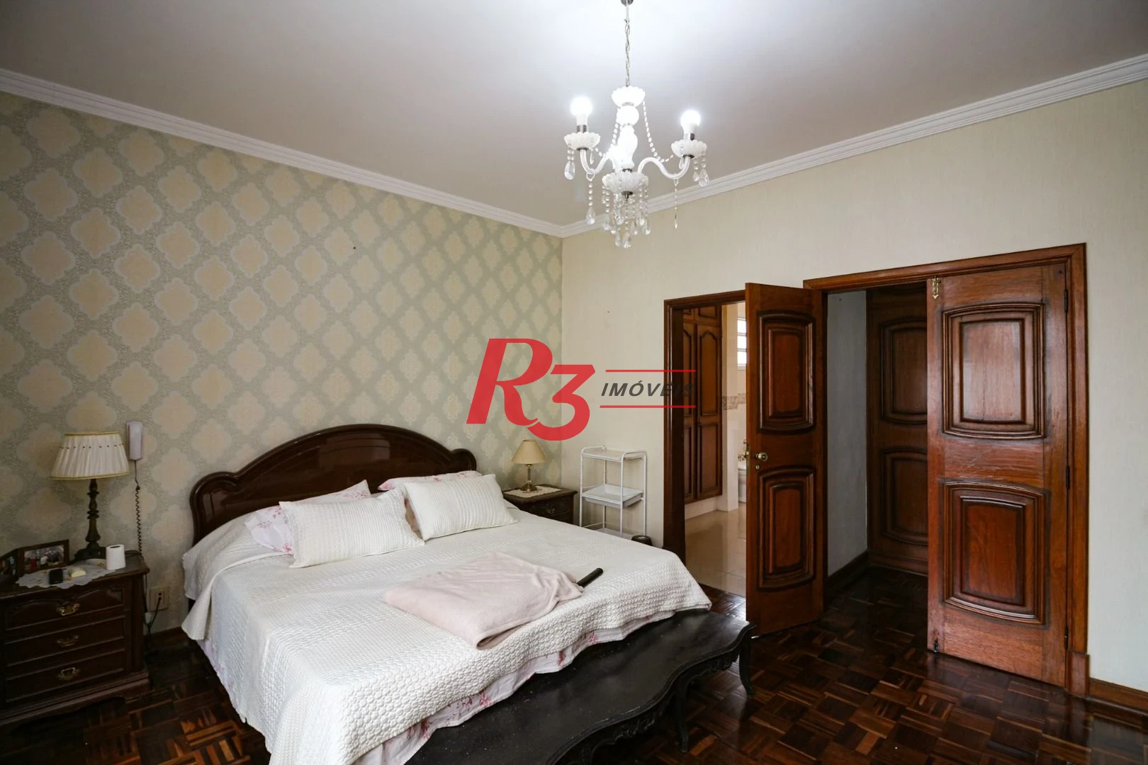 Apartamento com 4 dormitórios à venda, 301 m² por R$ 1.490.000,00 - Boqueirão - Santos/SP