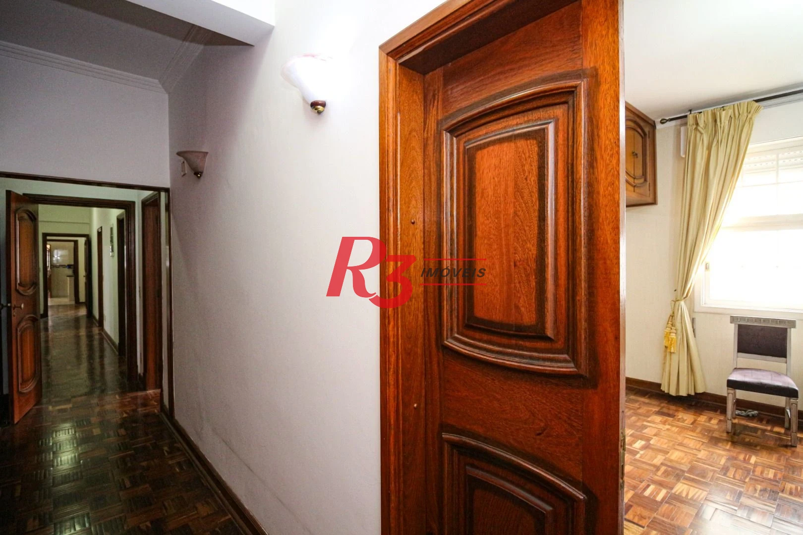 Apartamento com 4 dormitórios à venda, 301 m² por R$ 1.490.000,00 - Boqueirão - Santos/SP